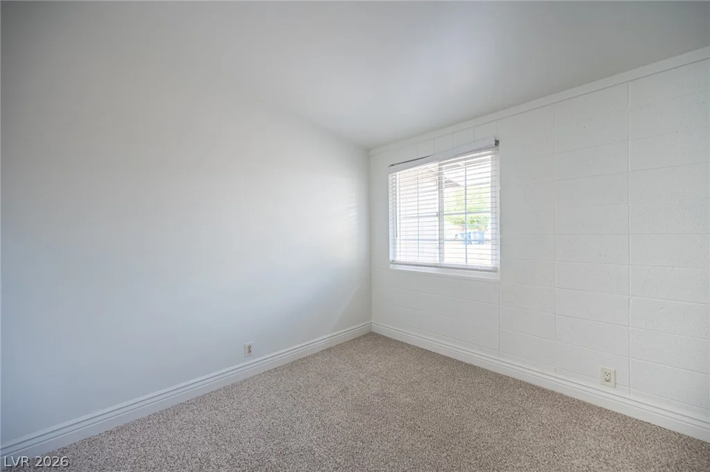 1956 Palora, Las Vegas, NV 89169