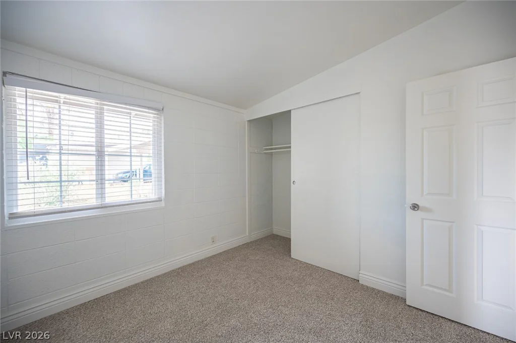 1956 Palora, Las Vegas, NV 89169