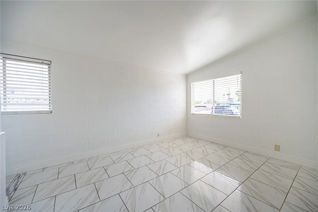 1956 Palora, Las Vegas, NV 89169