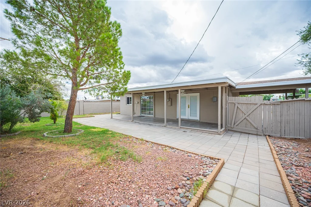 1956 Palora, Las Vegas, NV 89169