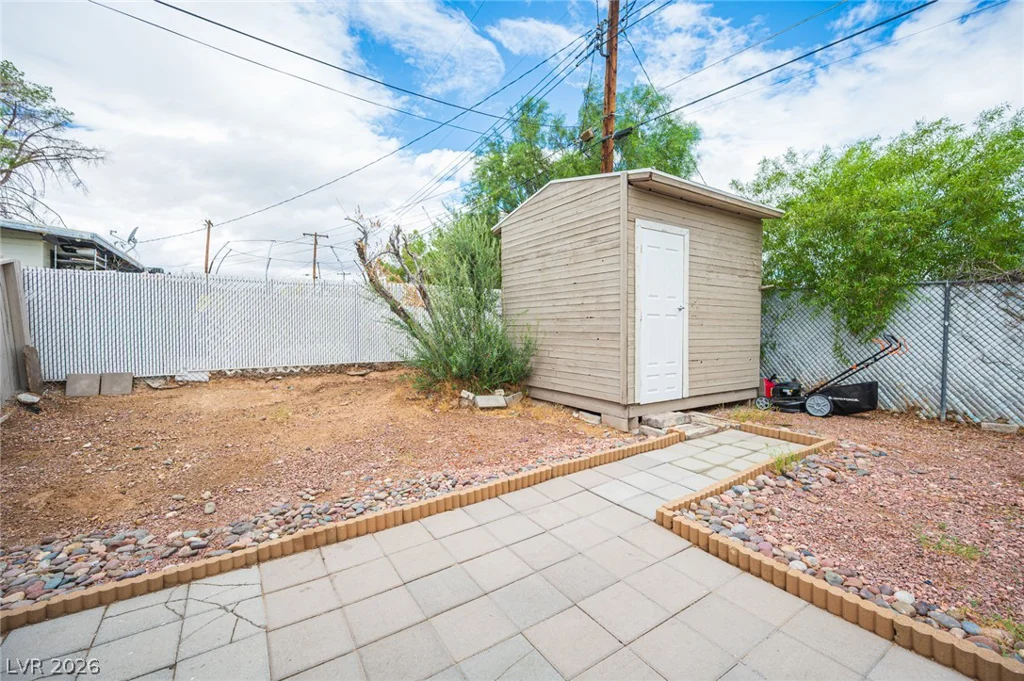 1956 Palora, Las Vegas, NV 89169