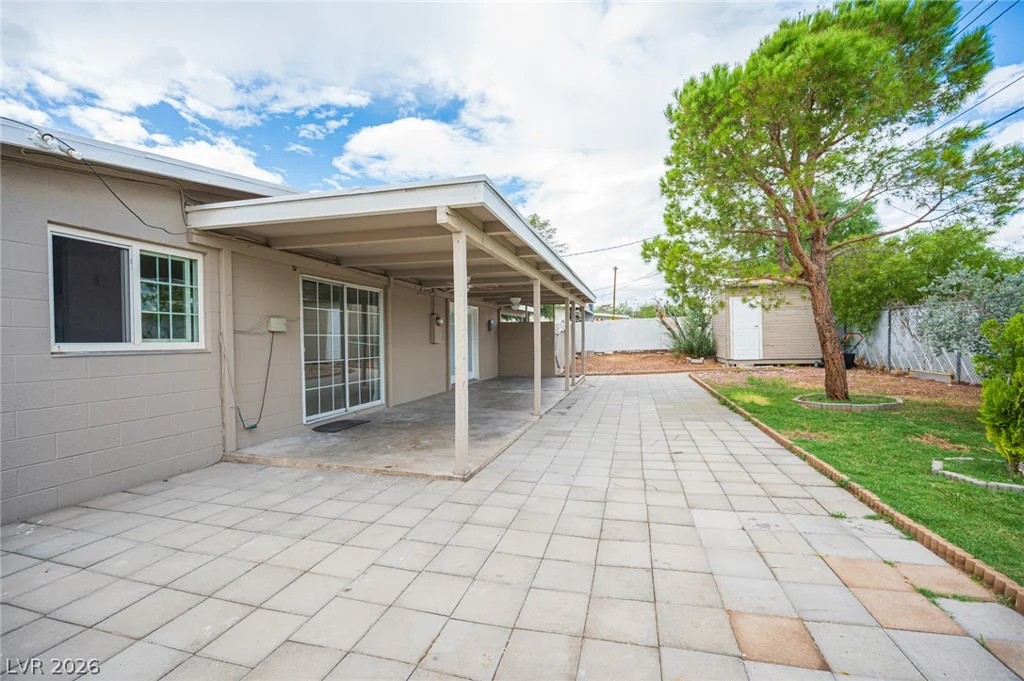 1956 Palora, Las Vegas, NV 89169