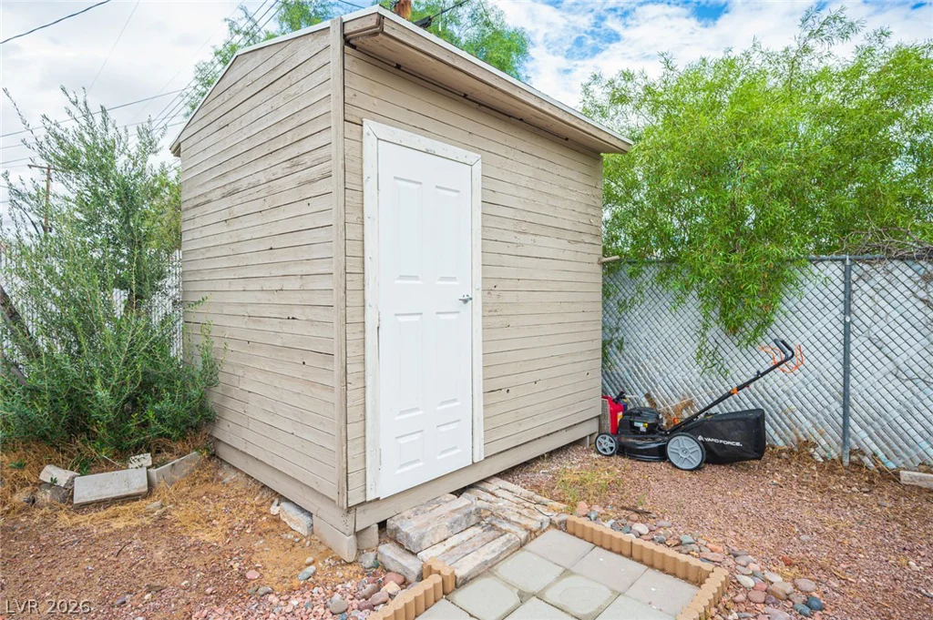 1956 Palora, Las Vegas, NV 89169
