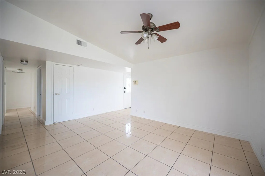1956 Palora, Las Vegas, NV 89169