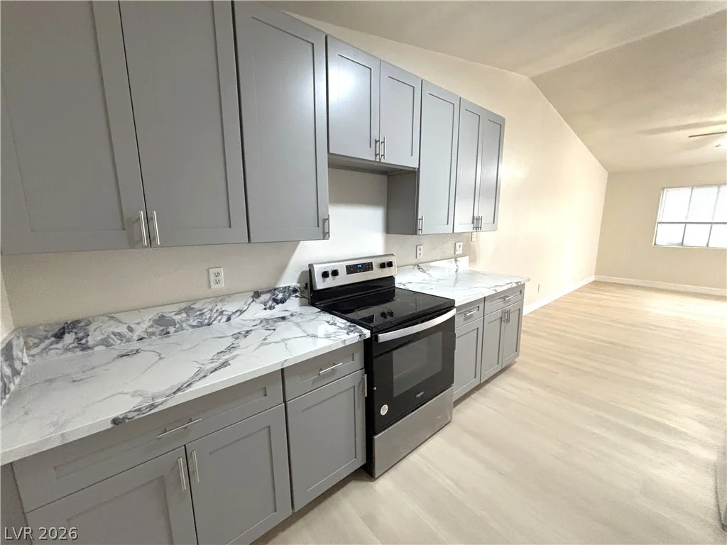 4267 Rollingstone, Las Vegas, NV 89103