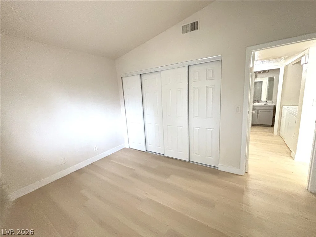 4267 Rollingstone, Las Vegas, NV 89103