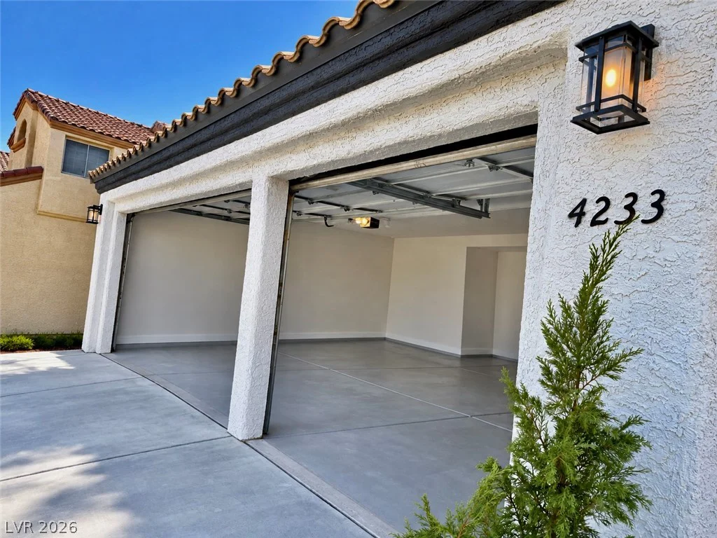 4233 Glass Lantern, North Las Vegas, NV 89032