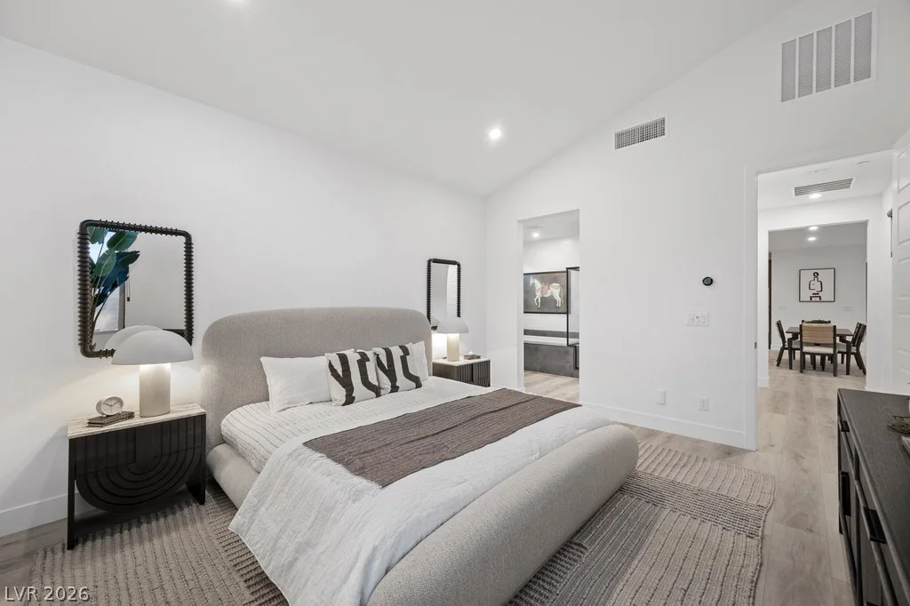1944 Regal Bluff, Henderson, NV 89052