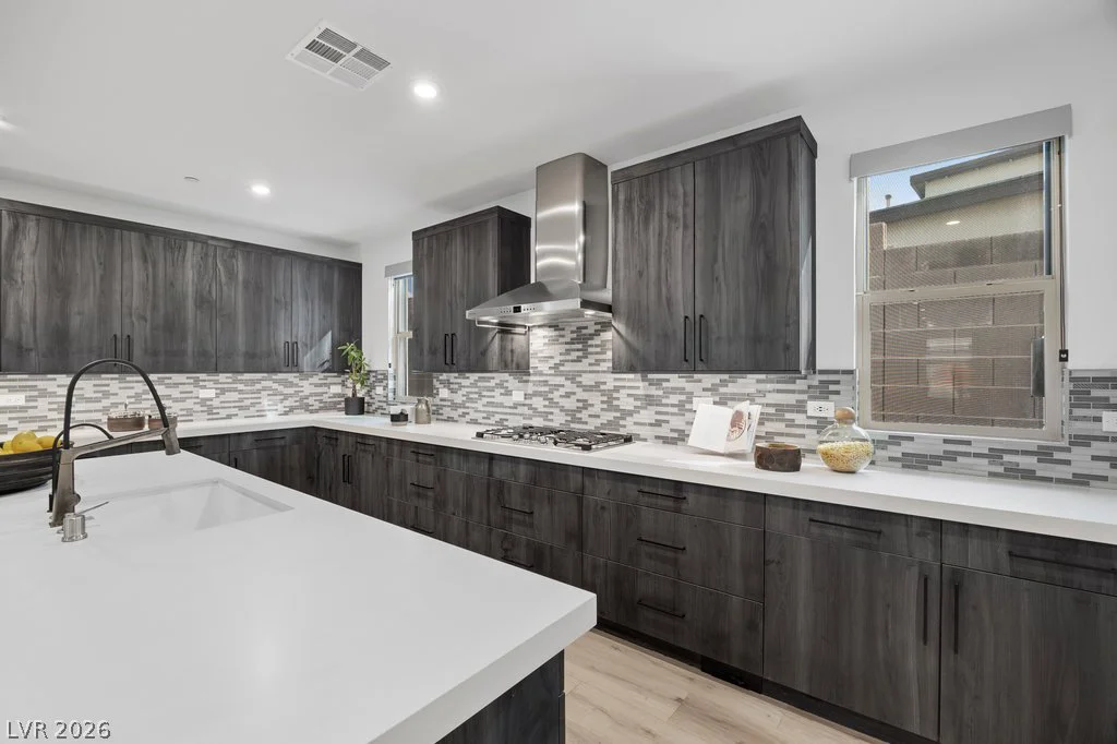 1944 Regal Bluff, Henderson, NV 89052