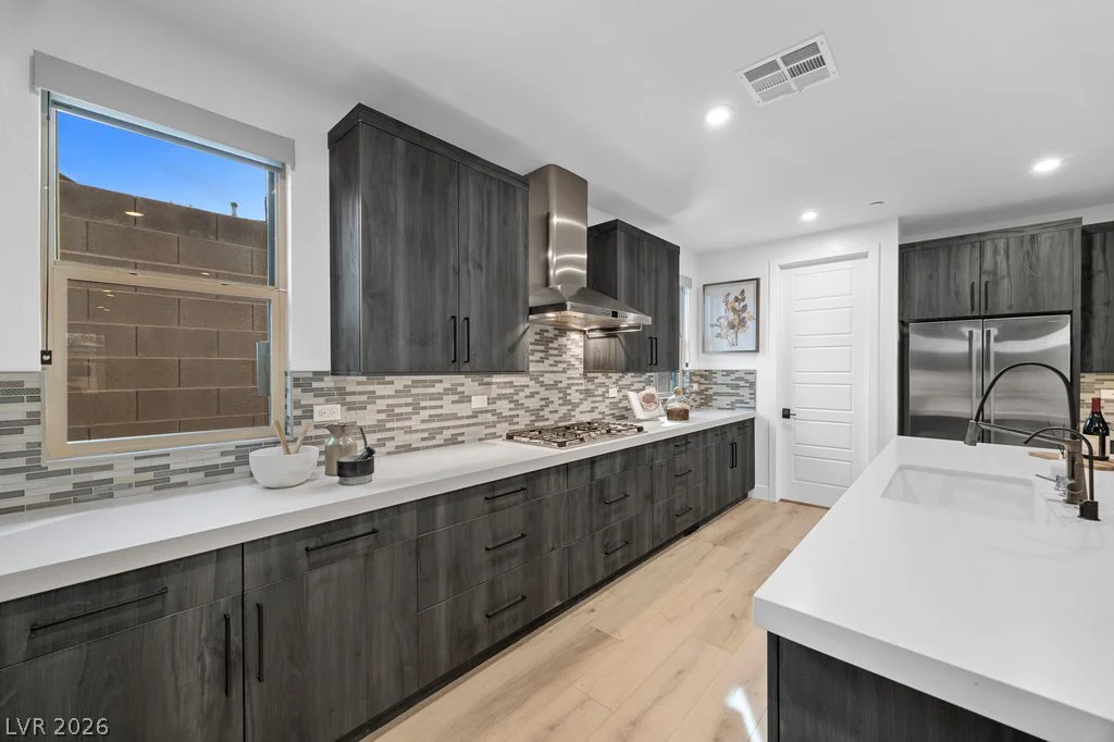 1944 Regal Bluff, Henderson, NV 89052