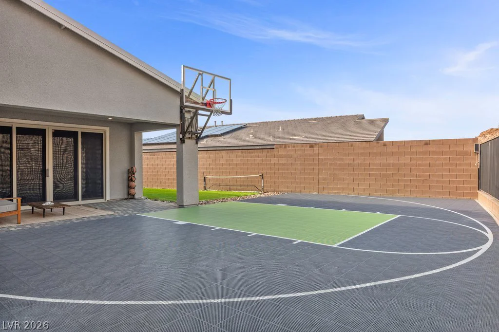 1944 Regal Bluff, Henderson, NV 89052