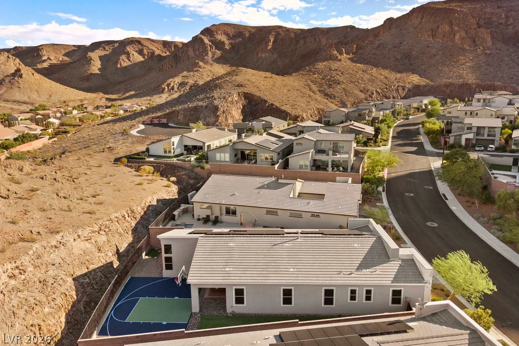 1944 Regal Bluff, Henderson, NV 89052