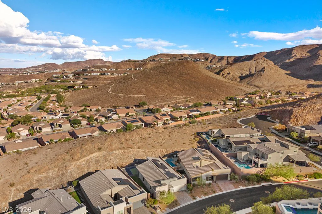 1944 Regal Bluff, Henderson, NV 89052