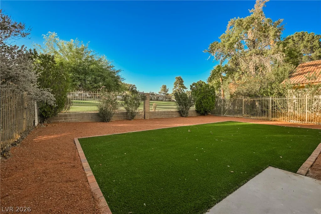 4877 Fiesta Lakes, Las Vegas, NV 89130