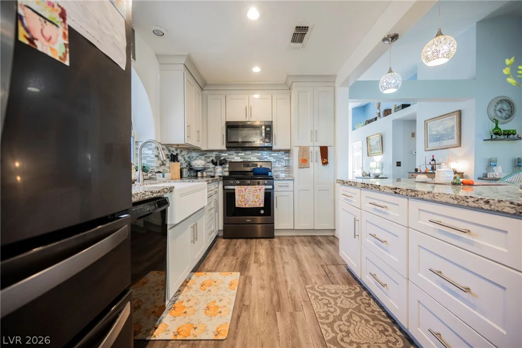 3036 Reef View, Las Vegas, NV 89117