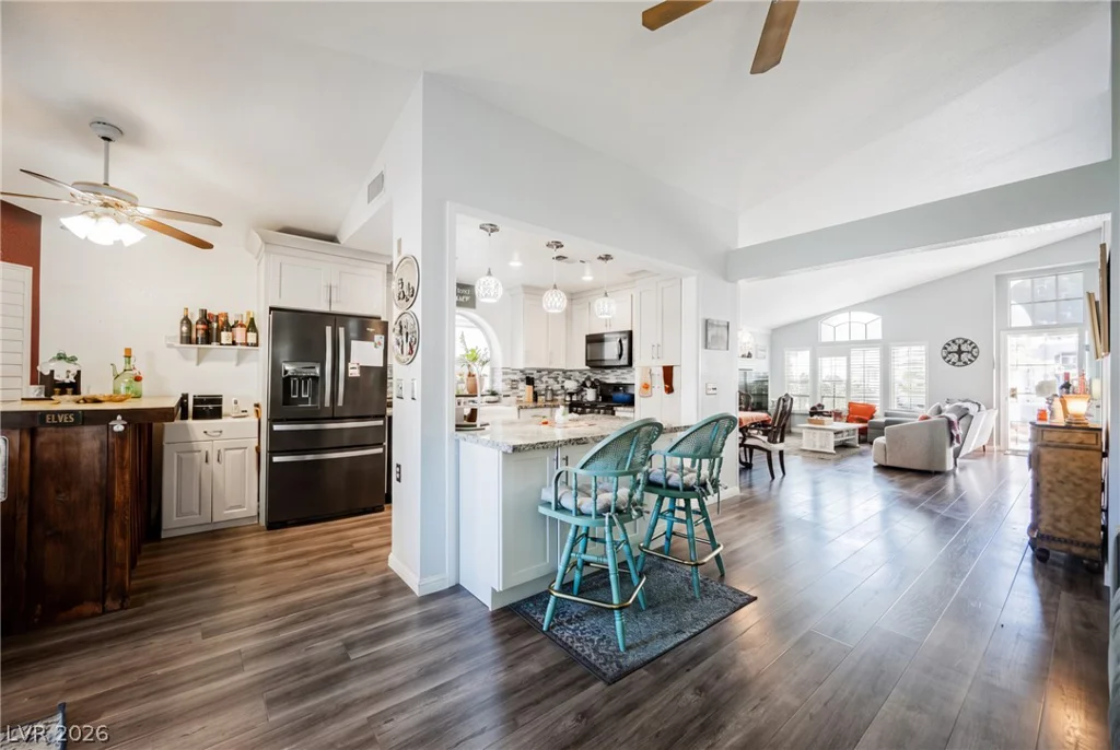 3036 Reef View, Las Vegas, NV 89117