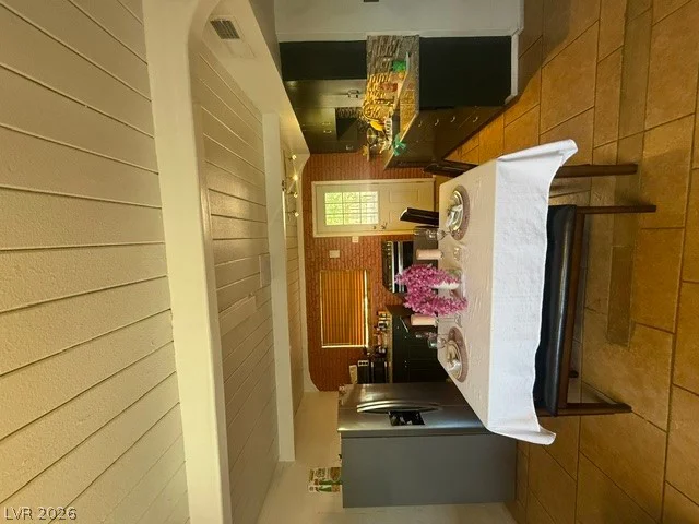 705 Harvard, Las Vegas, NV 89107