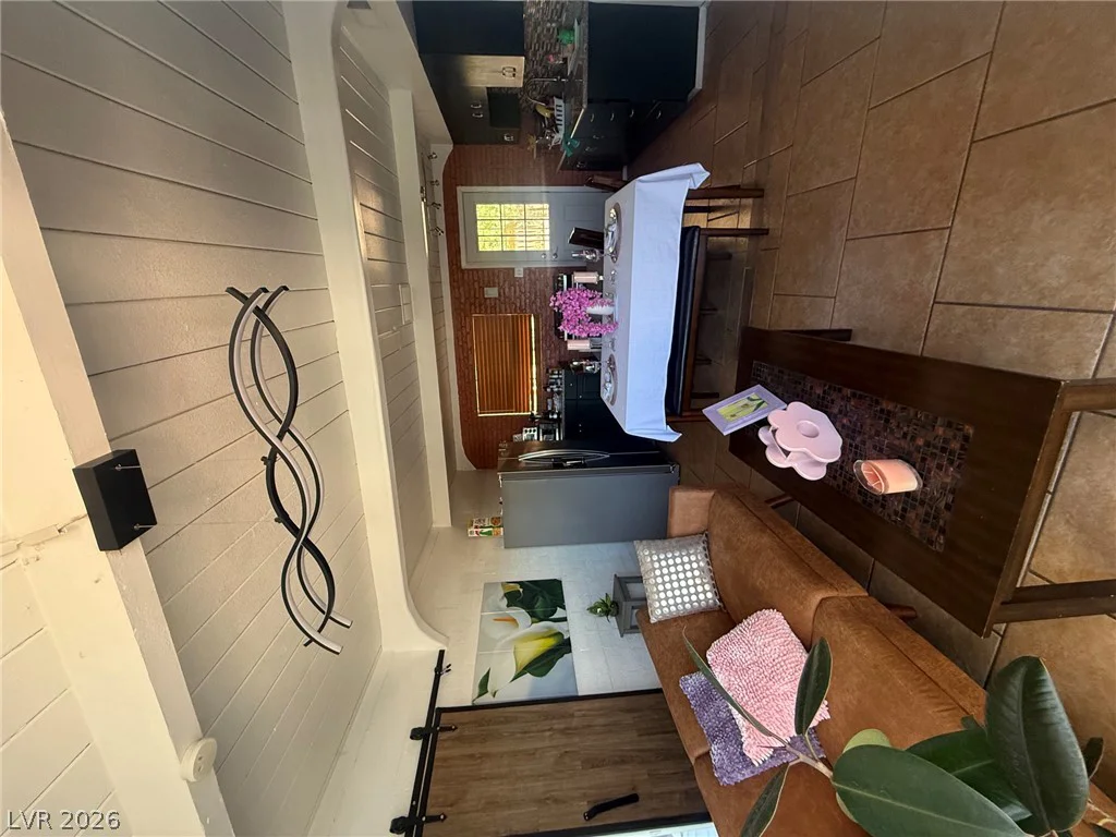 705 Harvard, Las Vegas, NV 89107