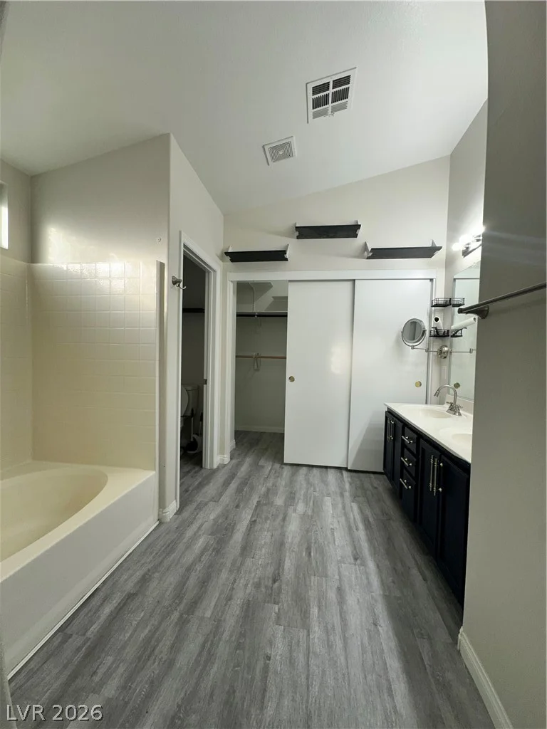 8001 Hesperides, Las Vegas, NV 89131