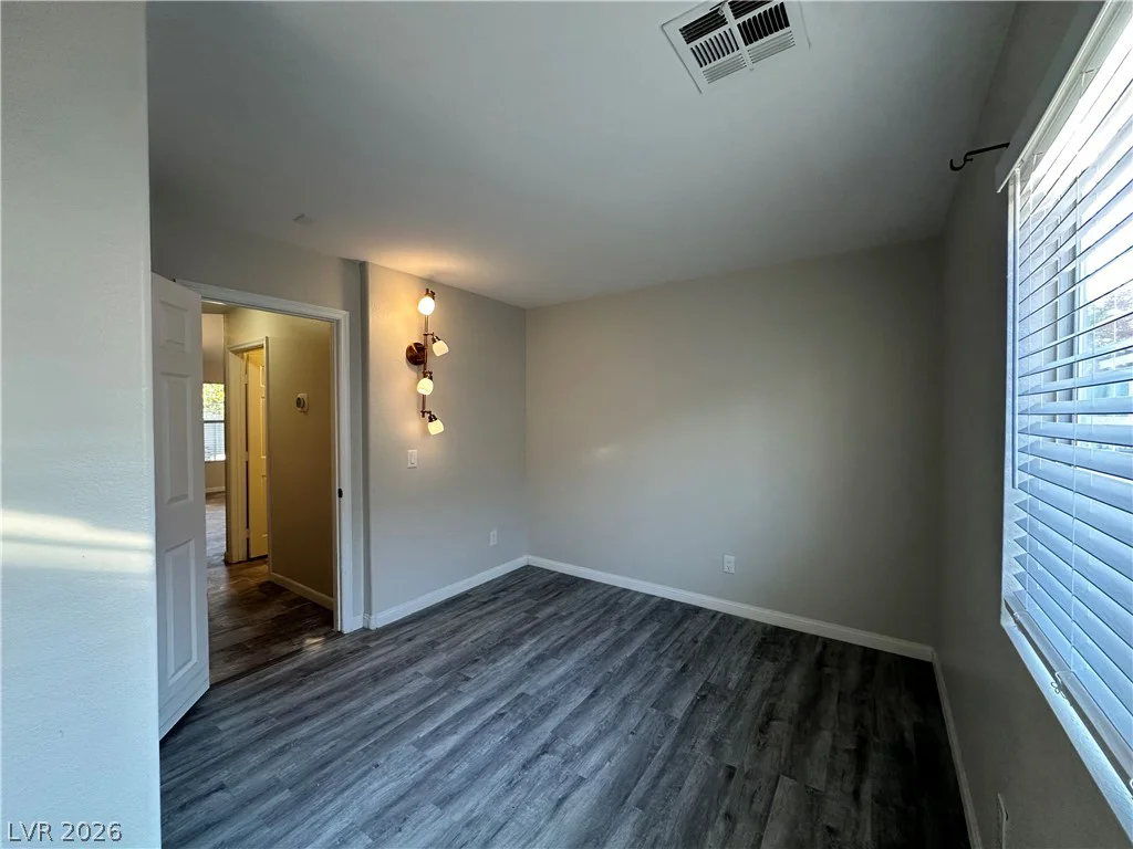 8001 Hesperides, Las Vegas, NV 89131