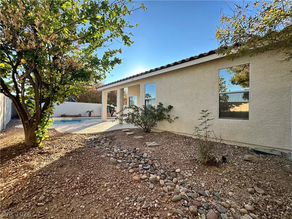 8001 Hesperides, Las Vegas, NV 89131