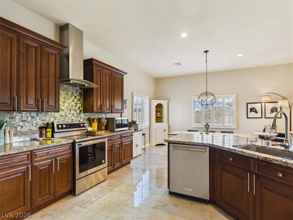 6651 Raintree, Pahrump, NV 89061