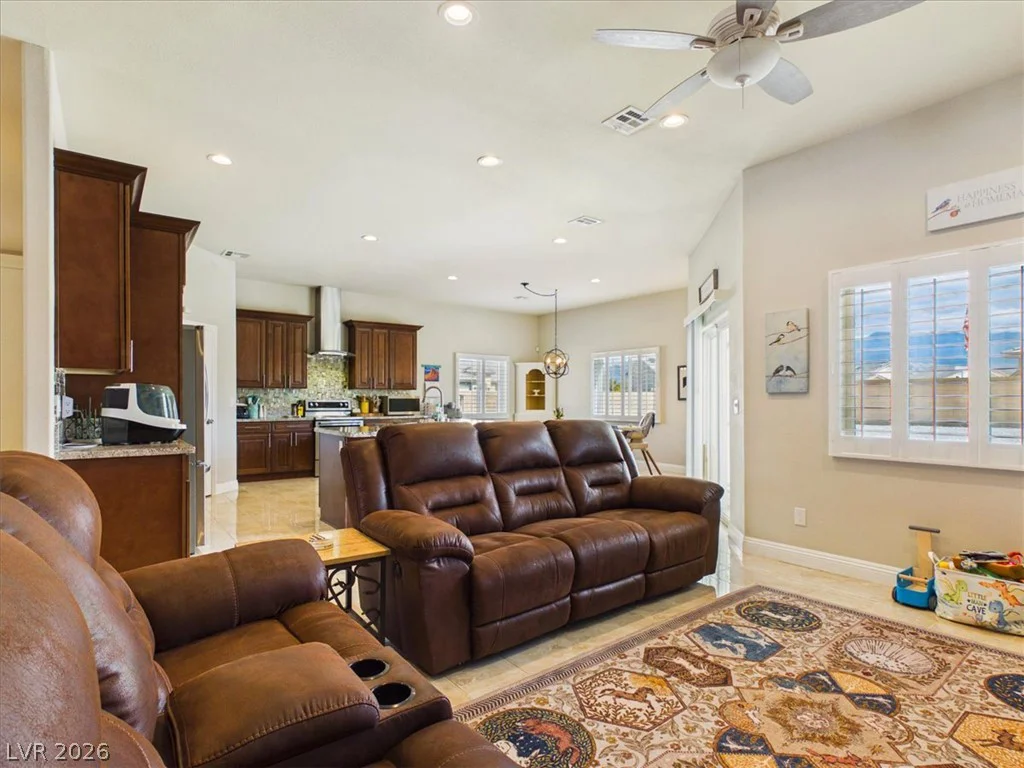6651 Raintree, Pahrump, NV 89061