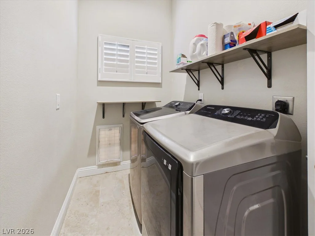 6651 Raintree, Pahrump, NV 89061