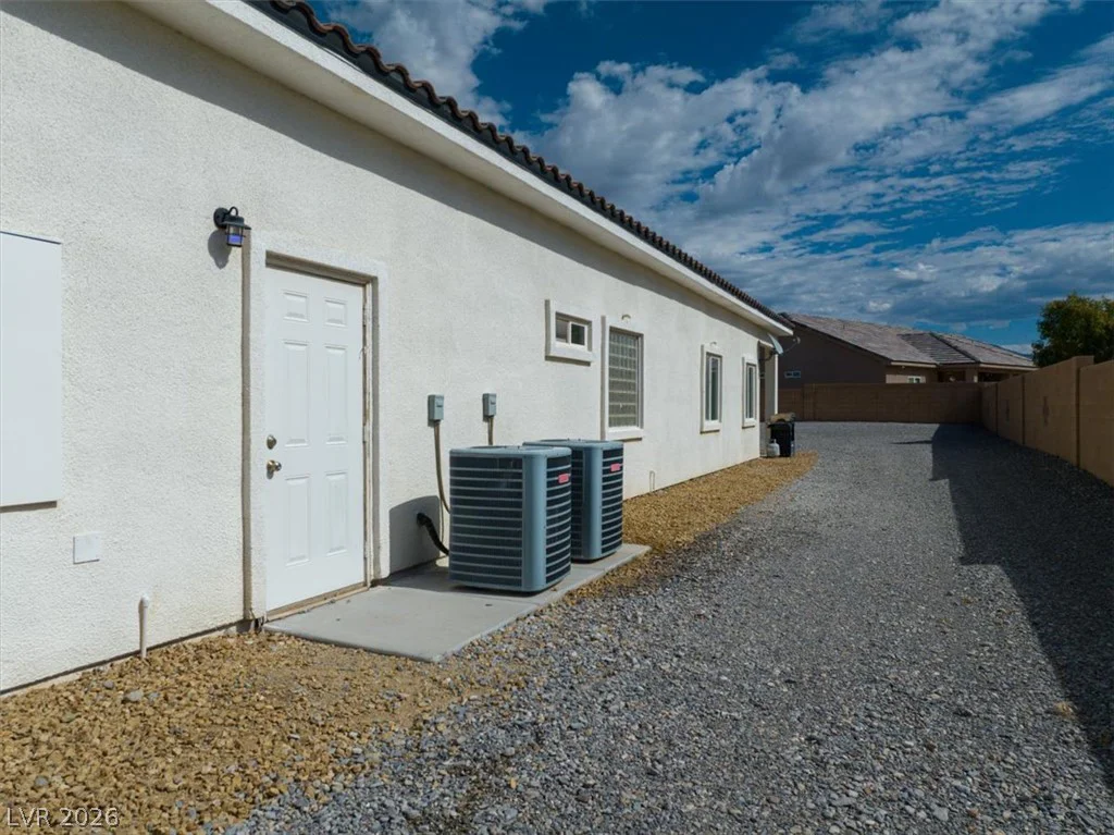 6651 Raintree, Pahrump, NV 89061