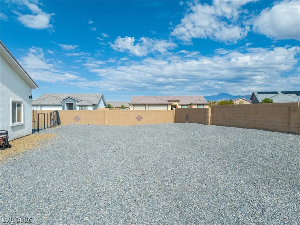 6651 Raintree, Pahrump, NV 89061