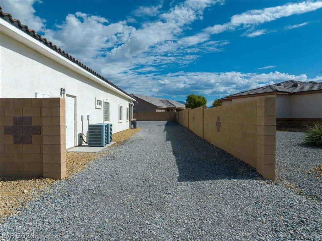 6651 Raintree, Pahrump, NV 89061