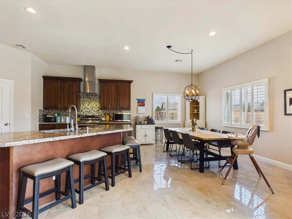 6651 Raintree, Pahrump, NV 89061