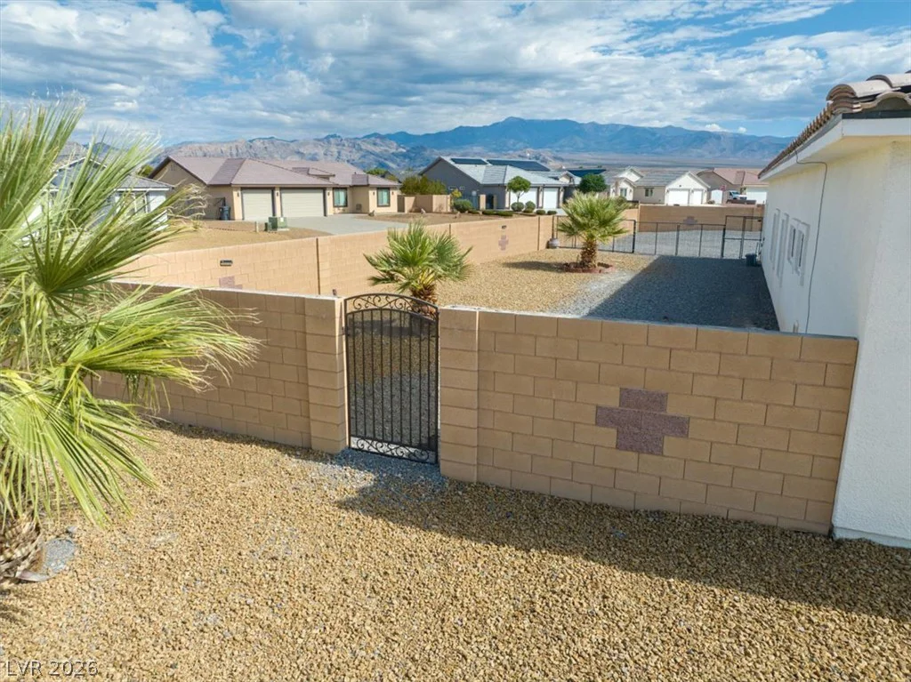 6651 Raintree, Pahrump, NV 89061