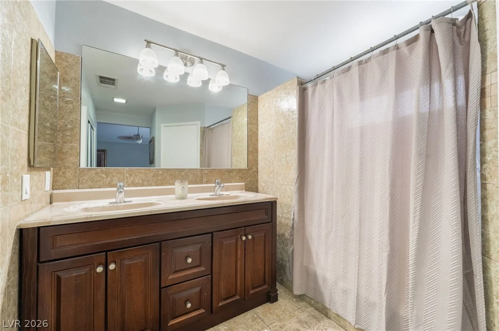 4779 Yorkfield, Las Vegas, NV 89147