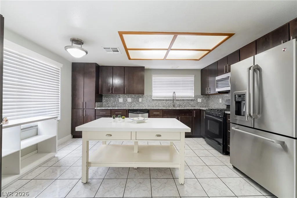4779 Yorkfield, Las Vegas, NV 89147