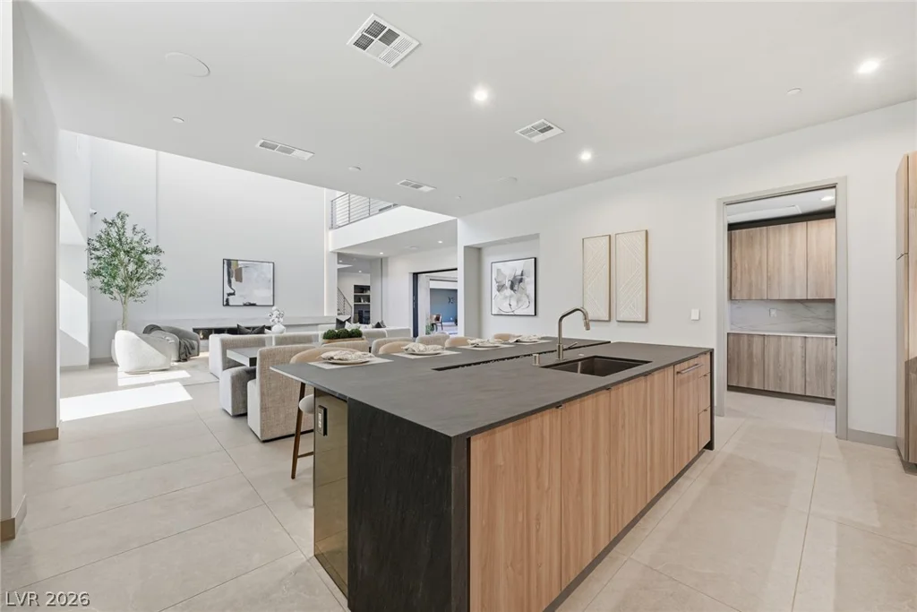 3510 Cosima, Las Vegas, NV 89120