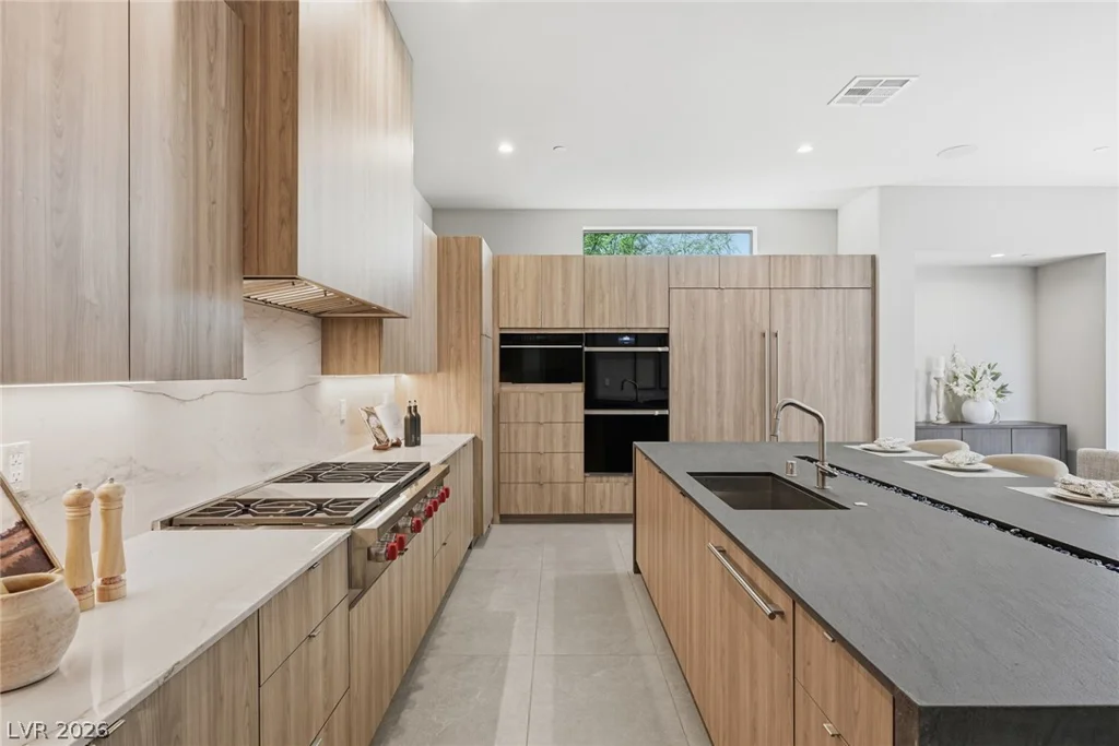 3510 Cosima, Las Vegas, NV 89120