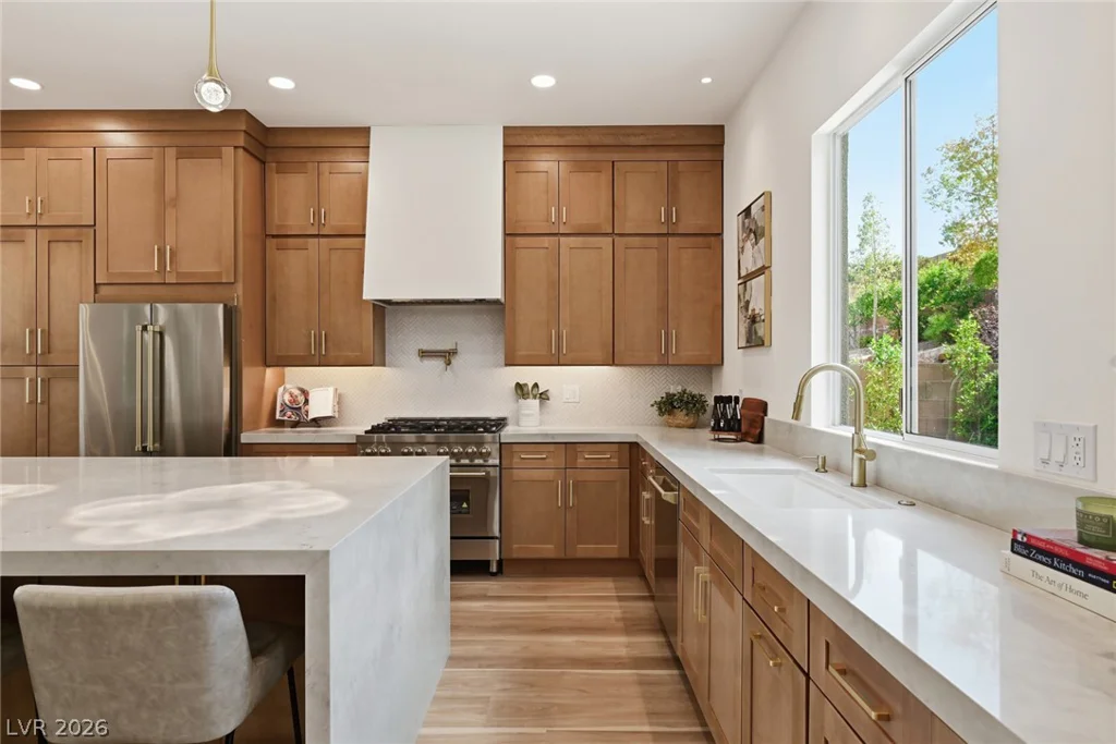 65 Twilight Rose, Las Vegas, NV 89138