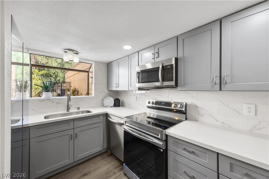 1863 Camino Verde, Las Vegas, NV 89119