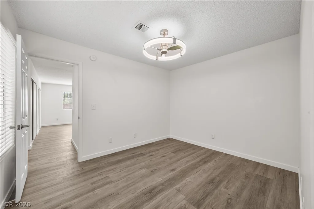 1863 Camino Verde, Las Vegas, NV 89119
