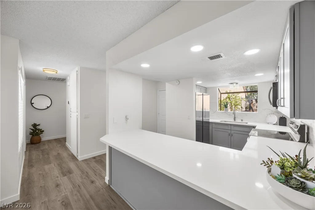 1863 Camino Verde, Las Vegas, NV 89119
