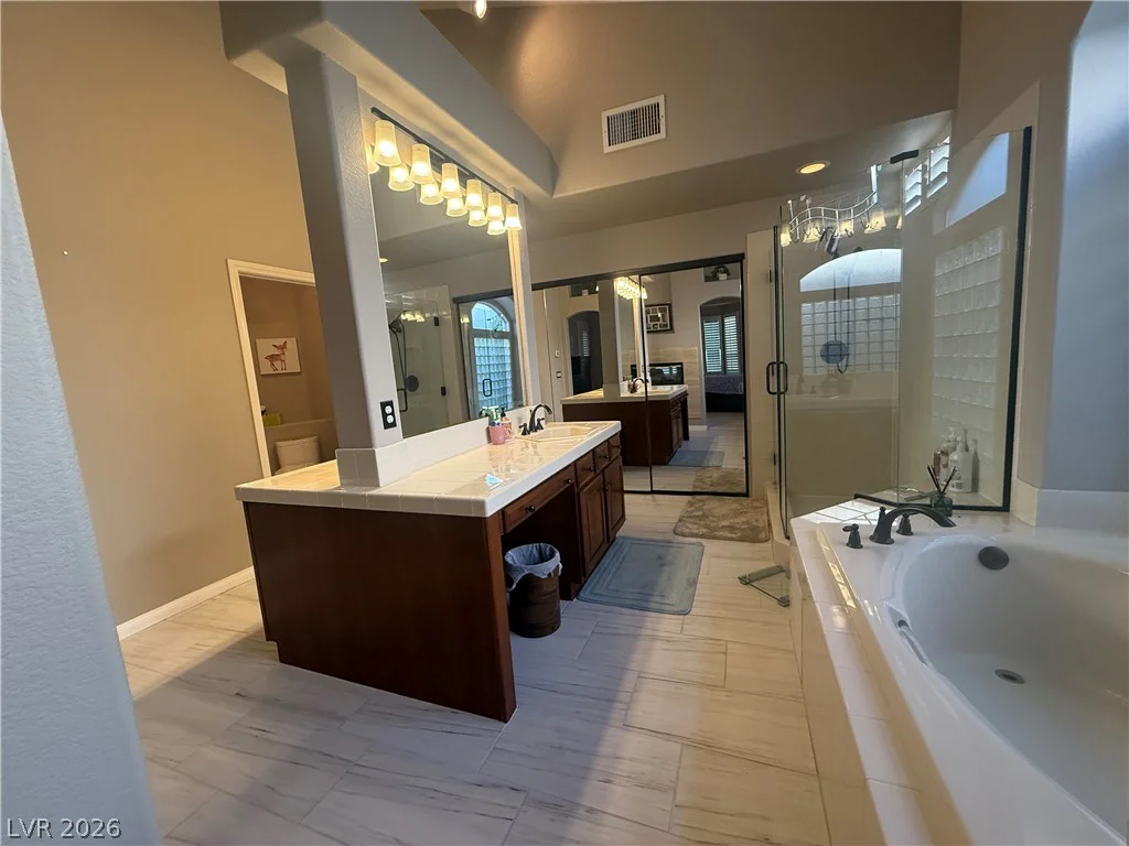 10008 Laurel Springs, Las Vegas, NV 89134