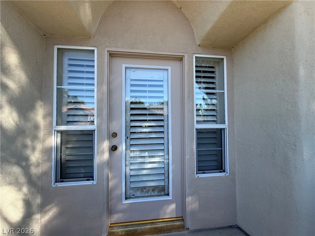 10008 Laurel Springs, Las Vegas, NV 89134