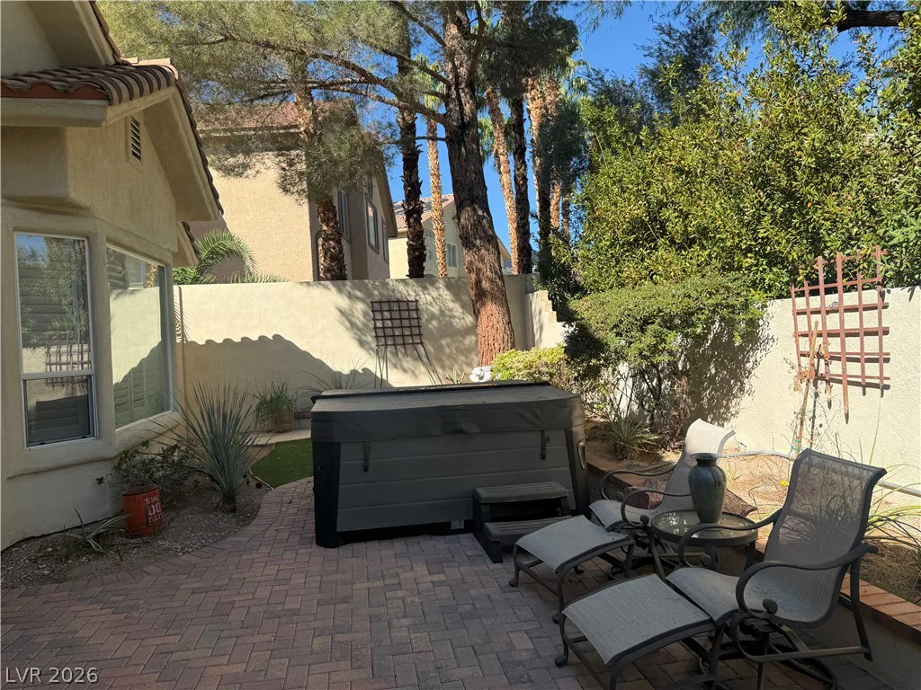 10008 Laurel Springs, Las Vegas, NV 89134
