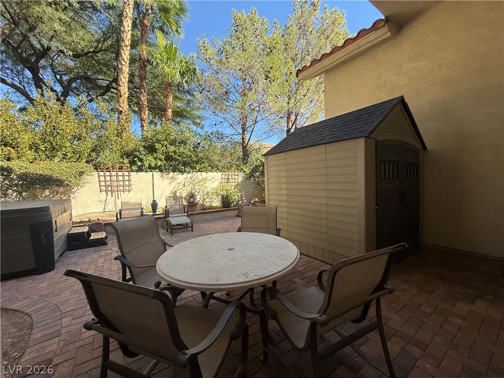 10008 Laurel Springs, Las Vegas, NV 89134