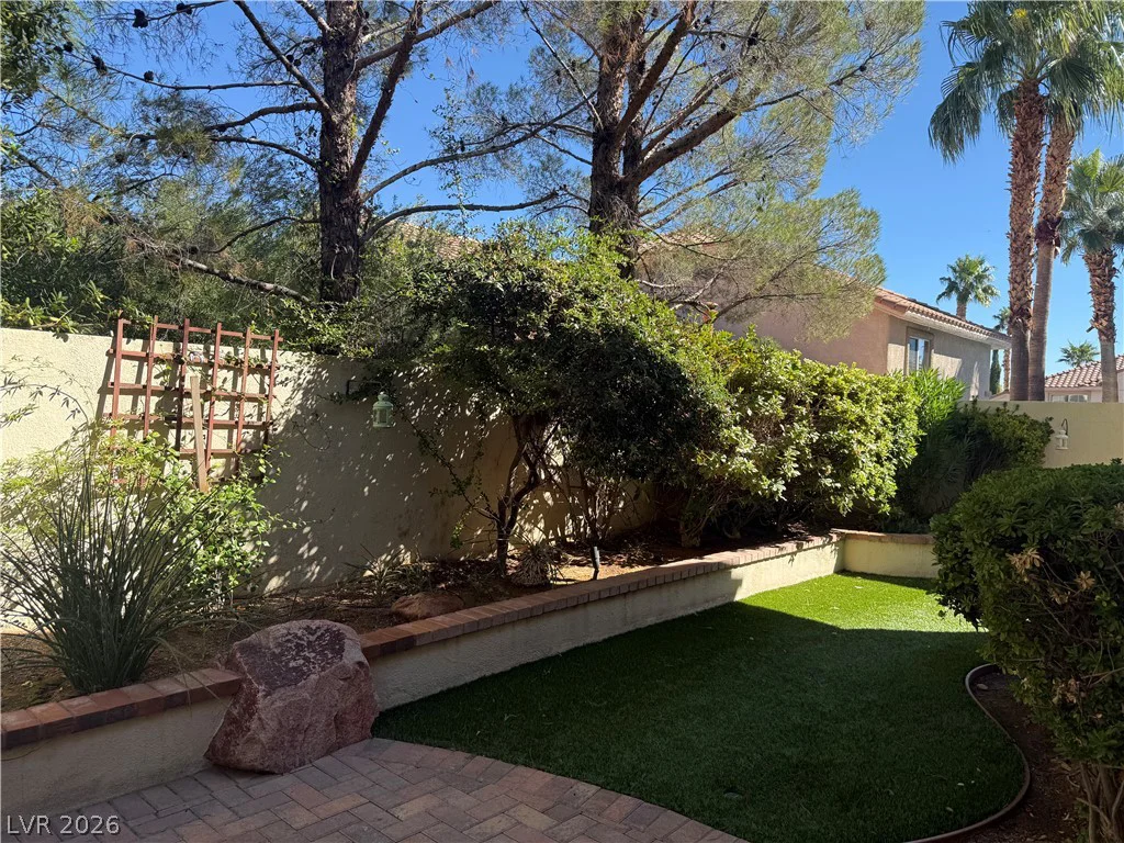 10008 Laurel Springs, Las Vegas, NV 89134
