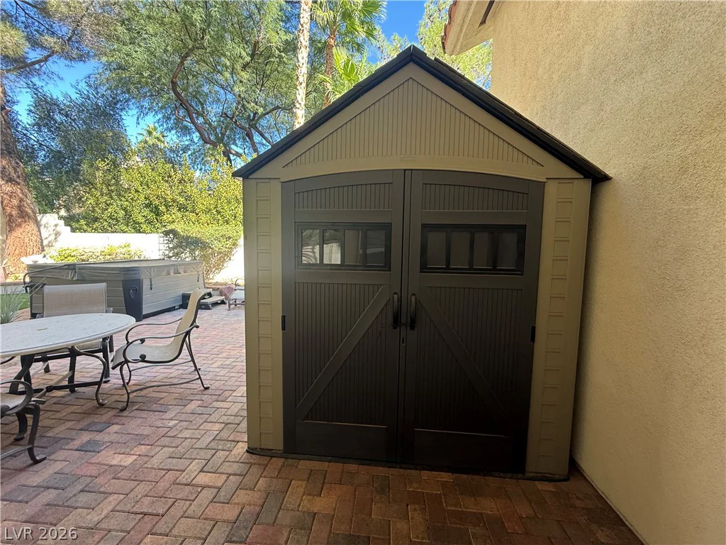 10008 Laurel Springs, Las Vegas, NV 89134