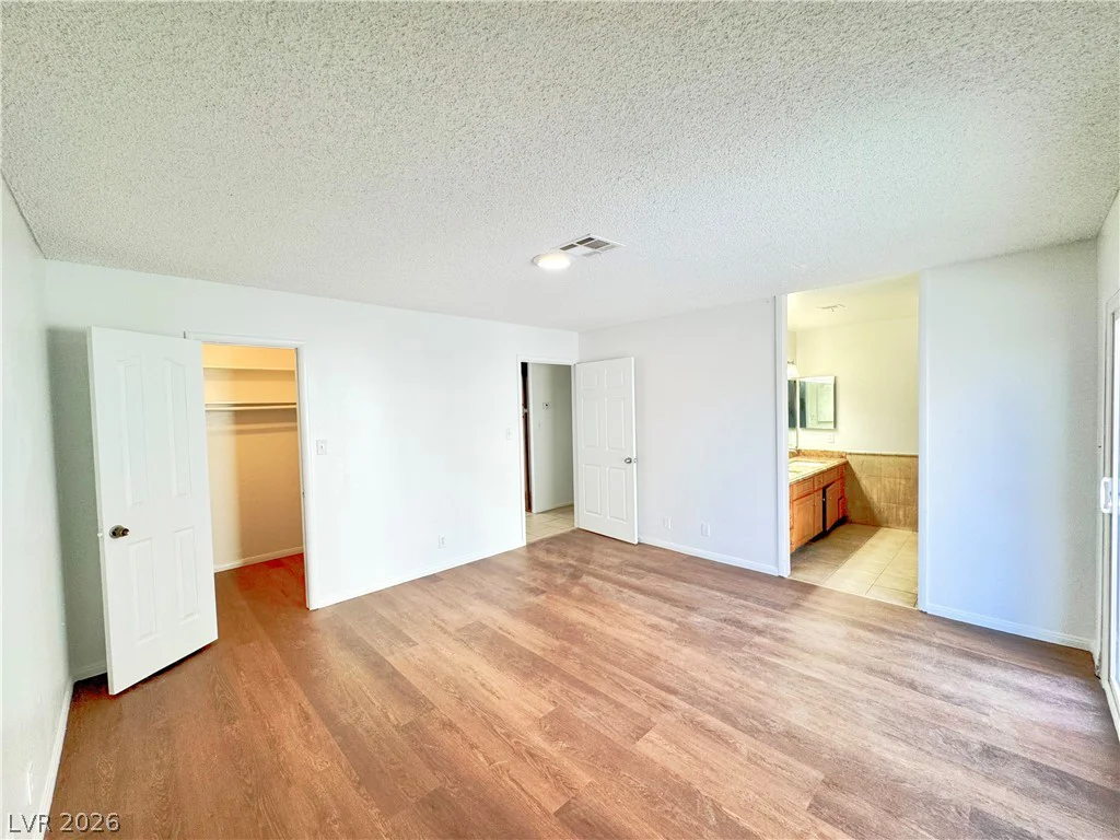 4064 Spitze, Las Vegas, NV 89103