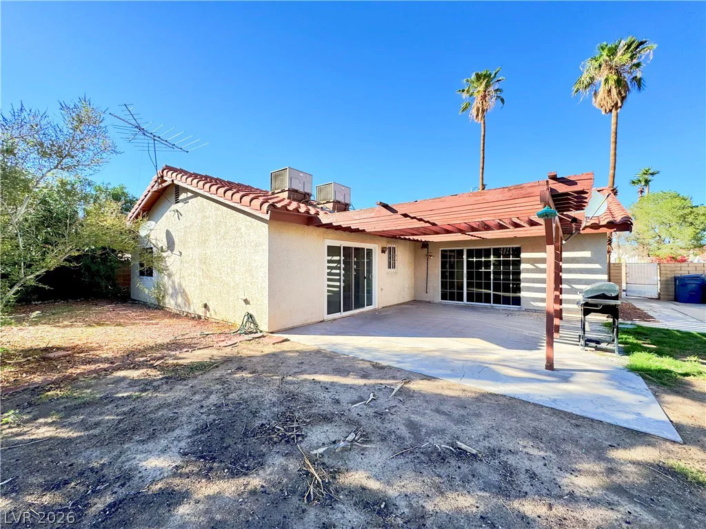4064 Spitze, Las Vegas, NV 89103