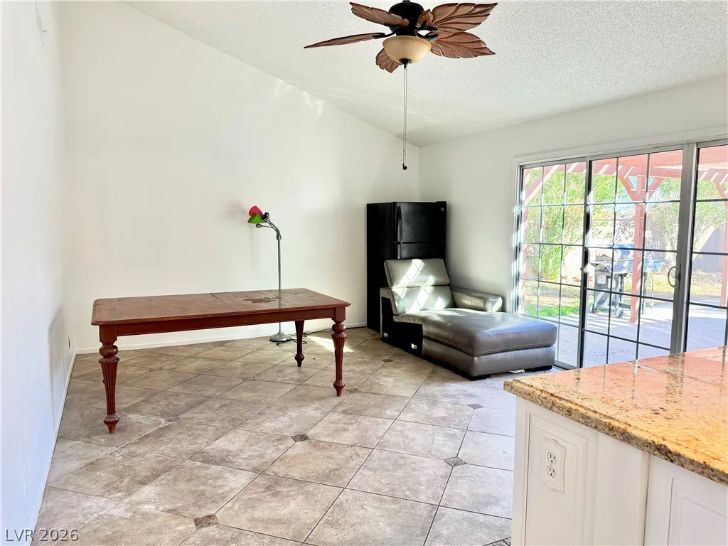 4064 Spitze, Las Vegas, NV 89103